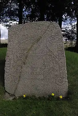 Runenstein von Tullstorp - und Nachzeichnung