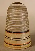Hölzerner Fingerhut