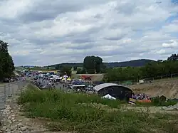 Tunnelfest am 11. Juli 2009. Blick vom Nordportal in Fahrtrichtung Backnang. Im Hintergrund die AS Nellmersbach.