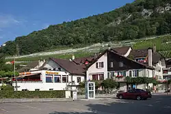 Beim Bahnhof