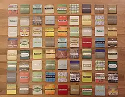Privat verlegtes Memory-Spiel mit Motiven Berliner U-Bahnhöfe