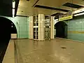Aufzug auf der Bahnsteigebene