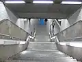Abgang zur Bahnsteigebene