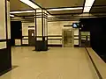 Aufzug auf der Bahnsteigebene