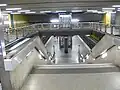 Blick vom Verteilergeschoss auf die Bahnsteigebene