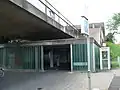 Östlicher Zugang zur Bahnsteigebene