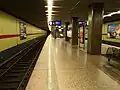 Bahnsteigebene (Gleis 2)