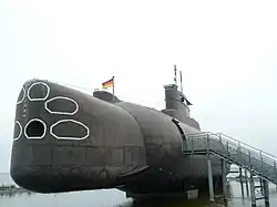 Bug U&nbsp;11 mit weiß umrandeten Mündungsklappen