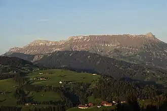 Schrattenfluh von Nordwesten: Strick, Hächle, Hängst & Schibengütsch