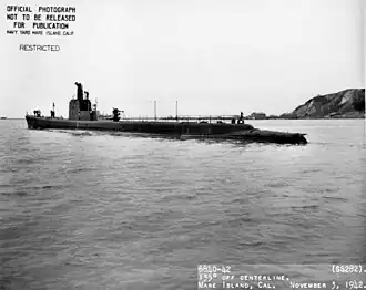 Die USS Tunny im November 1942. Gut erkennbar ist das 7,62-cm-Deckgeschütz achteraus des Turms.