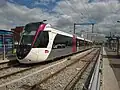 Citadis Dualis im Bahnhof Bondy
