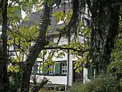 Haus Uhlweg 2