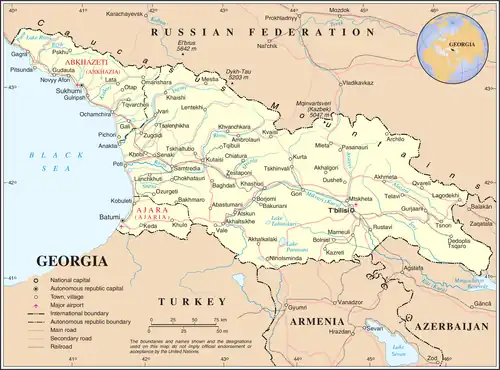 Georgien, die Grenze zur Türkei links unten