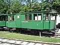Der geschlossene Wagen 9 mit Sitzplätzen der 1. und 2. Klasse sowie einem Gepäckraum