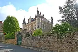 Herrensitz
