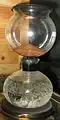 Das Wasser beginnt zu kochen,