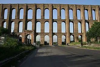 Aquädukt von Vanvitelli Acquedotto Carolino