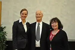 (v.&nbsp;l.&nbsp;n.&nbsp;r.) Rektorin Sonja Hammerschmid, Josef Pedarnig und seine Gattin Inge Pedarnig bei der Verleihung des Goldenen Doktorrates der Veterinärmedizinischen Universität Wien