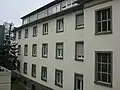 Nebentrakt des Krankenhauses