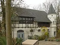 Die Remise mit Treppenturm