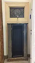 Verkleidung der ehemaligen Zentralheizung mit Mosaik