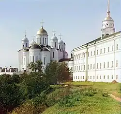 Weiße Monumente von Wladimir und Susdal