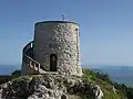 Aussichtsturm am Gipfel