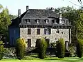 Château de Mirabeau im Ortsteil Le Saillant