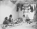 Wohnraum eines Zuni-Hauses