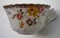Teetasse aus Knochenporzellan, Faiencerie Wallerfangen, ca. 1860–80