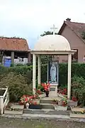 Replik einer Lourdes-Grotte