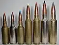von Links: .223&nbsp;WSSM, .243&nbsp;WSSM, .25&nbsp;WSSM, .270&nbsp;WSM, 7mm&nbsp;WSM, .300&nbsp;WSM, .325&nbsp;WSM