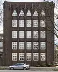 Stirnseite der Zigarettenfabrik „Haus Neuerburg“