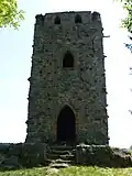 Westseite des Waldnerturms mit dem Eingangsportal