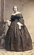 Ehefrau Wally, geb. Rogalla von Bieberstein