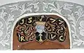 Wappen von Rigett von Capol am Eingang seines Hauses in Flims, heute Hotel Bellevue