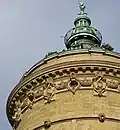Plastischer Fries am Wasserturm in Mannheim