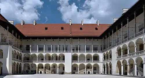 Arkadenhof des Wawel-Königsschlosses