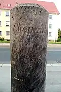 Wegweisersäule Grüna, Detail