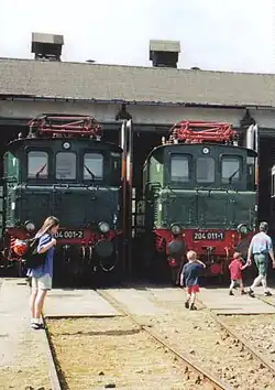 204 001 und 011 in Weimar