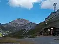 Ansicht vom Strelapass mit Verbindungsbahn Strela-Hauptertälli