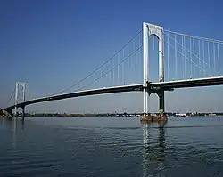 Bronx-Whitestone Bridge, New York City, USA (1939)