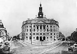 DTKC-Züge auf der Brünnerstraße beim Amtshaus Floridsdorf (1901)