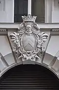 Stammwappen derer von Herberstein, Palais Herberstein, Fassade Schaufler­gasse 2