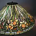 Tiffany-Tischlampe Daffodil aus Bleiglas (Schirm abgebildet)