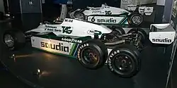 Ansicht des FW08B von links