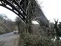 Stahlbögen im Bereich des Mühlengrabens