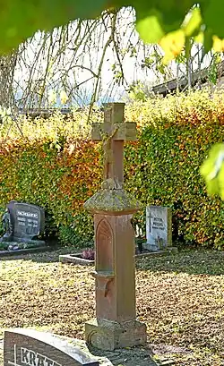 Friedhofskreuz