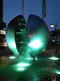 Werther Brunnen bei Abendbeleuchtung