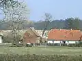Bauernhaus am Dorfrand (2005)